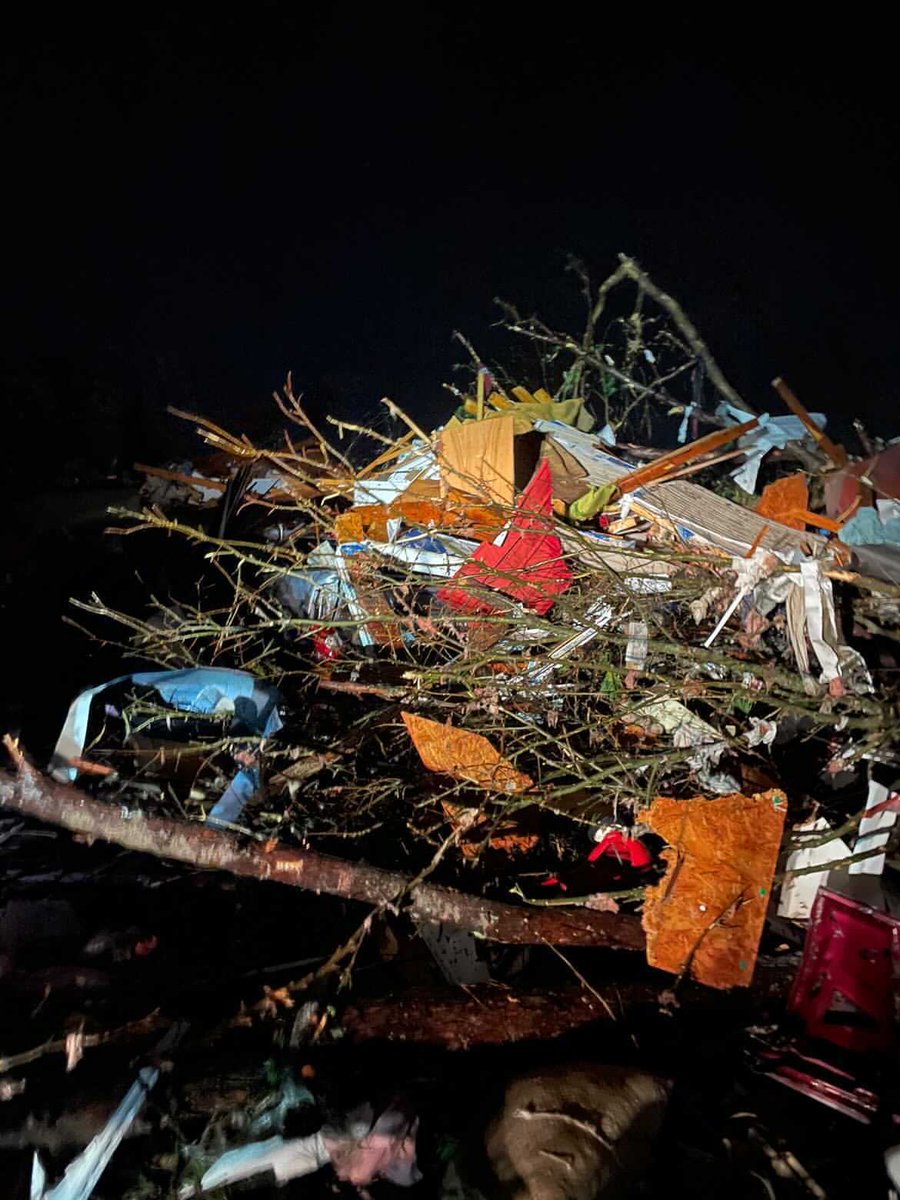 A ray of hope for my friend Jason Williams and his family. Their home was destroyed in Fultondale last night, and they thought they lost all their pets. But Smokey the dog showed up this morning with only a small cut on his nose. Photo is from Godspeed, where we work out... https://t.co/tU9y5mN487