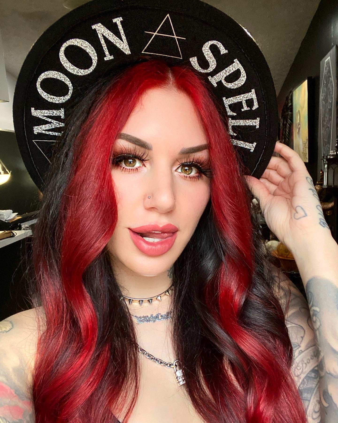 TW Pornstars - 2 pic. Cervena Fox. Twitter. Excited to announce that I