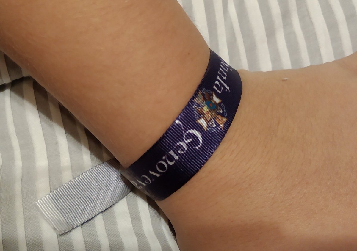 Detalle qué marca la diferencia....😍... este año tampoco será....pero esperamos con ilusión nuestro momento!!!.. .. GRACIAS!!!! 💙💛💚❤️
<a href="/MisterSergioco1/">Mr Sergio Corbacho</a> 
<a href="/EQuecuty/">ELENA</a> 
<a href="/riosdejerez/">The Meeple's Family</a>