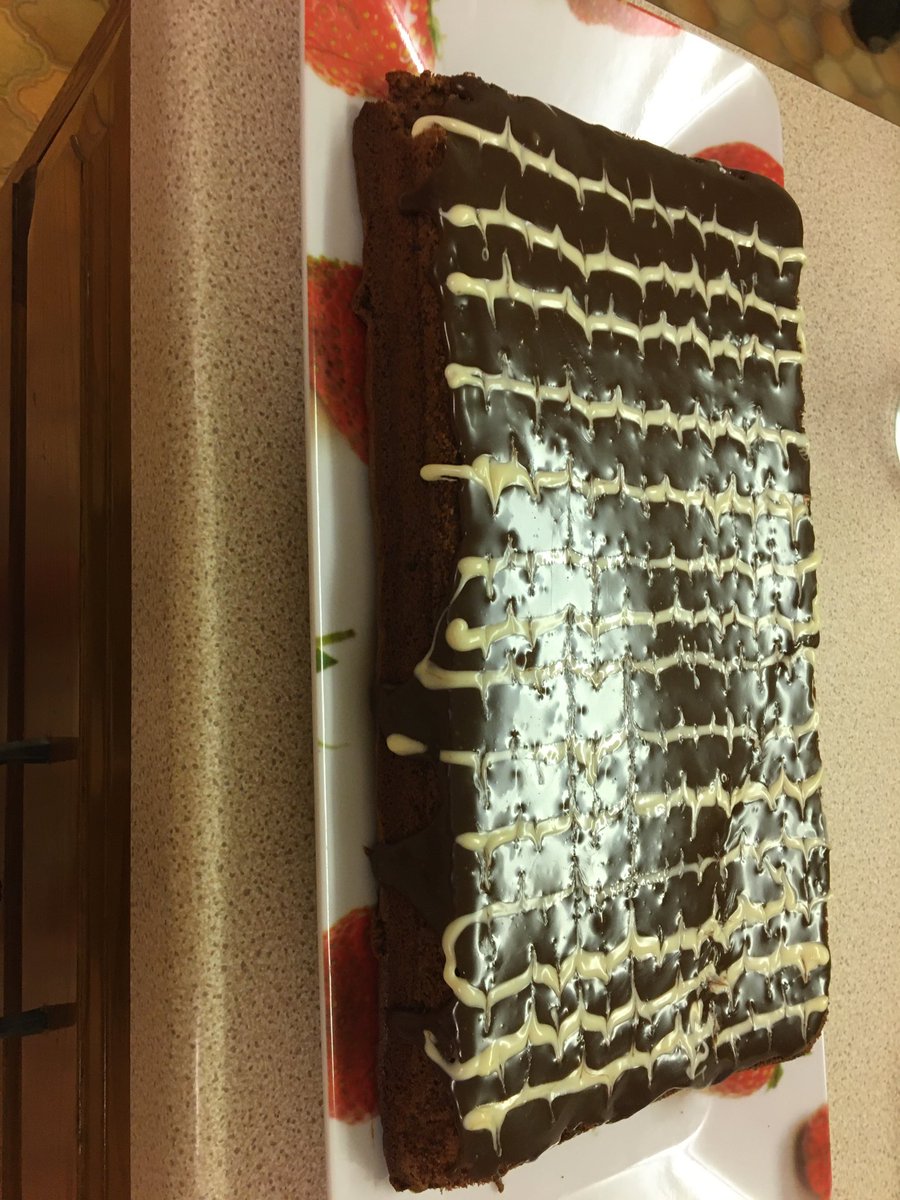 Robertson_Sed's tweet photo. Isla, Annabel and Eleanor have made apple sponge, chocolate and vanilla sponge and more chocolate sponge #GSBO #SedberghAtHome 🍰🍫💙⭐️🦋 https://t.co/koM5CUXUpY