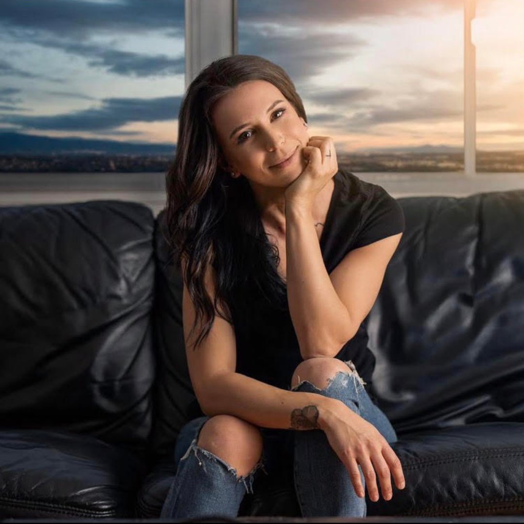 <a href="/LindsaySomers11/">Lindsay Somers</a> is the founder &amp; CEO of Intimacy Coordinators Canada and is at the forefront of the movement of Intimacy Coordinators on our film sets in Canada, being Canada’s first to work with 
<a href="/HBO/">HBO</a> and @AmazonStudios