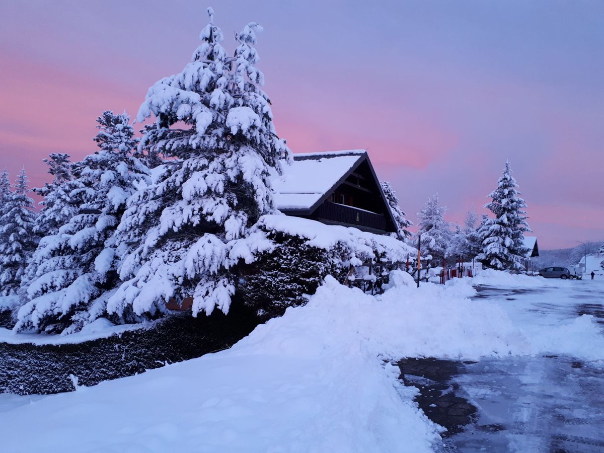 Tozland's tweet image. #BattlePhoto