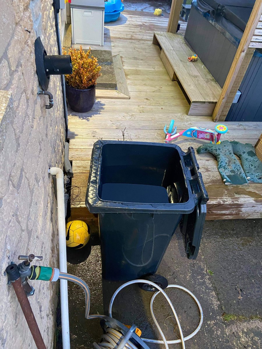 runforreggie's tweet photo. NEW KIT!

Stephen got a new piece of kit today, an ice bath!  Yes, you heard right.  An ICE bath! 😲

#RunforReggie #RunforReggieandfriends #fundraiser #Runners #Downsyndrome https://t.co/NLPhujk90B