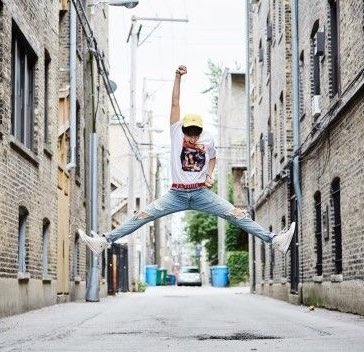 hoseok’s flexible body; an incredible thread