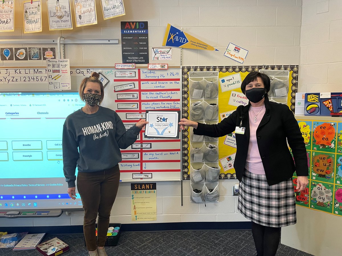 PrairiePtElem's tweet photo. Congratulations to Mrs. Catlett who was nominated for a district STAR award!  Mrs. Catlett was recognized for always going above and beyond for her students.  She always works hard to find new ways to help her students learn and grow. https://t.co/Xsatrww0NU