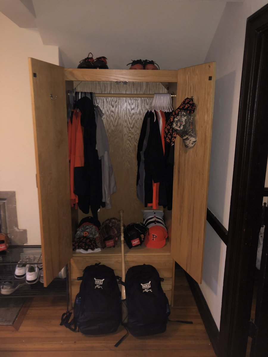 Princeton Baseball players <a href="/connorudell/">Connor Udell</a> and <a href="/janderson2211/">Jack Anderson</a> keeping up with their locker room ways during quarantine in their dorm room. Love the organization! Keep up the good work! 
#TipTuesday #Clean #Organized #QuarantinedBuddies