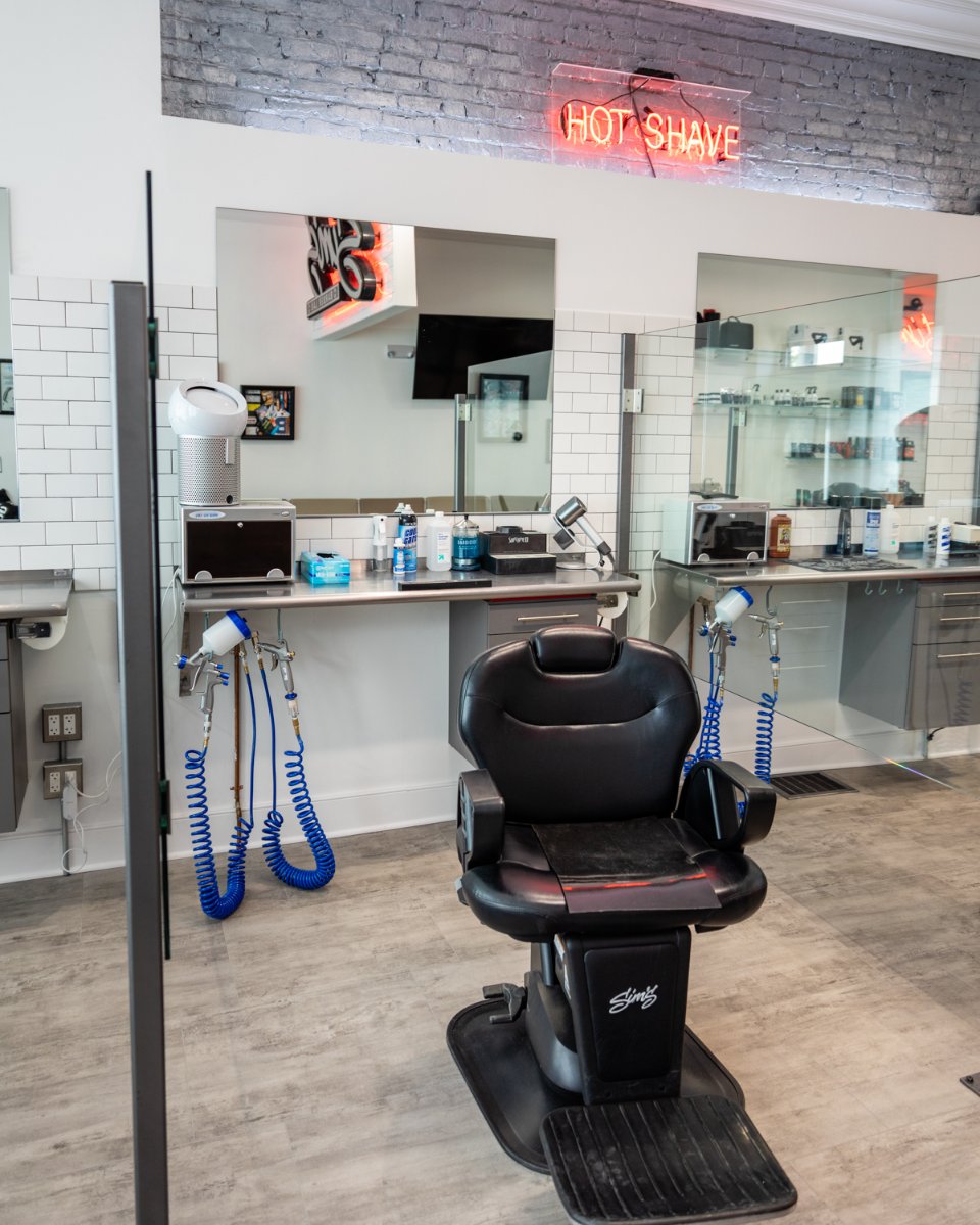 SimsBarberLab's tweet photo. You've come to the right place for a day of pampering. Our highly-trained staff are here to tackle all your styling needs with a professional service that will leave you looking and feeling phenomenal. https://t.co/a0ndcitdwy