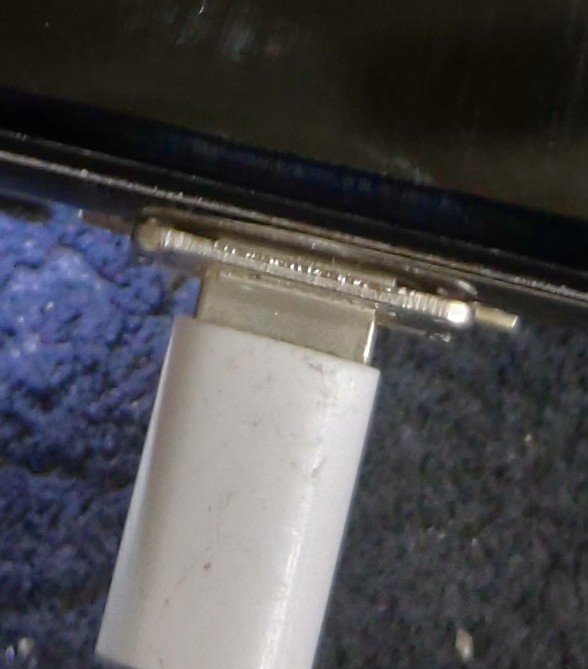 Anyone knows a source for connectors like this?