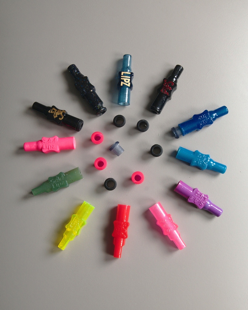 SoloLipz's tweet photo. ✔Personal mouthpiece for each person in your
sesh 
✔Inserts for different size blunts and joints
✔Filters for a cleaner hit
✔Dishwasher safe

Which color you reachin for? 

#seshresponsibly #smokesafe #cannabisculture #bluntsonblunts #bluntsandbongs #formylipzonly #sololipz https://t.co/FYuuXzi6WO