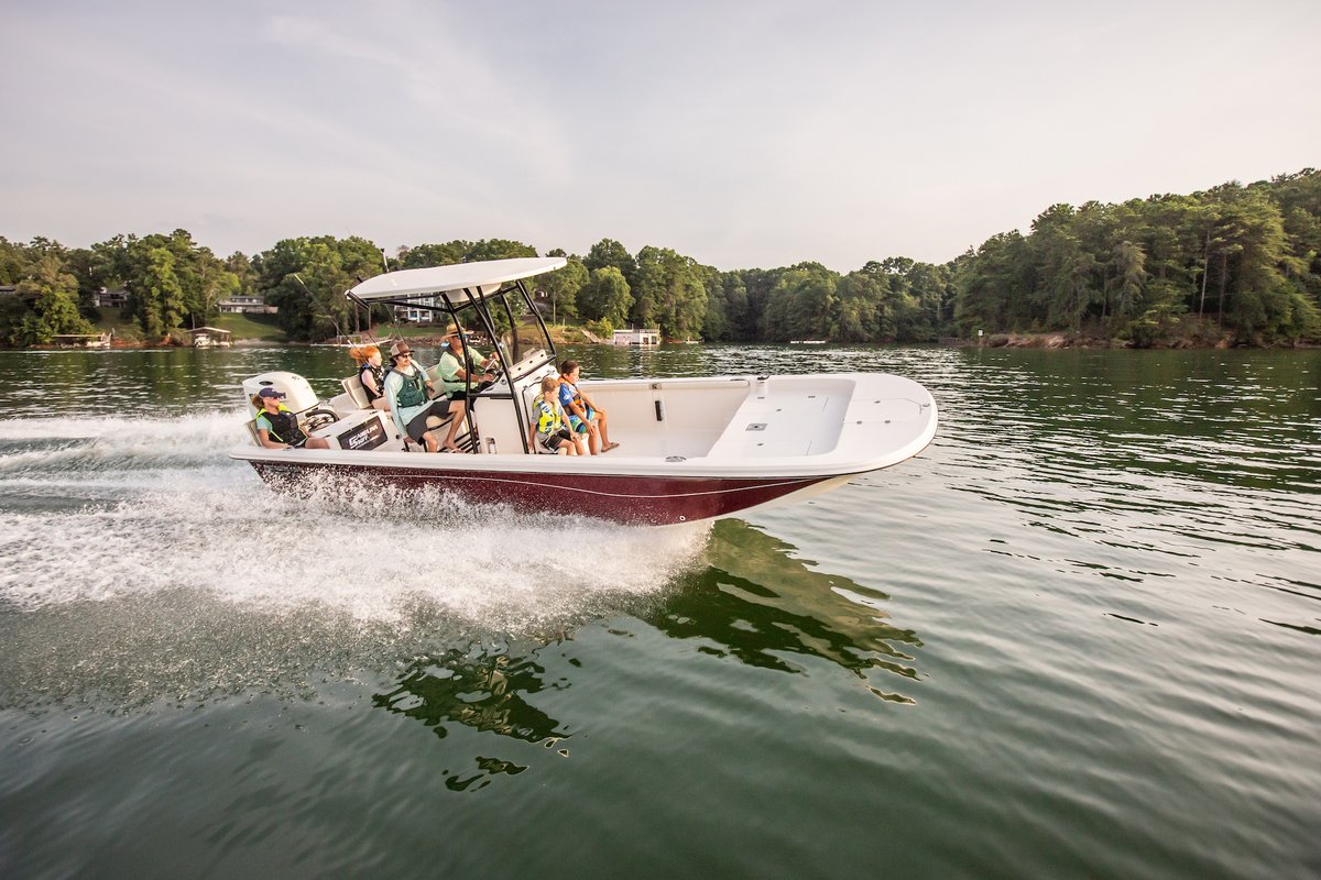 carolina_skiff's tweet photo. Adventure is our only agenda item today. 25 LS.
.
.
.
#carolinaskiff #25LS #adventureboat https://t.co/KTEr9WTsDP