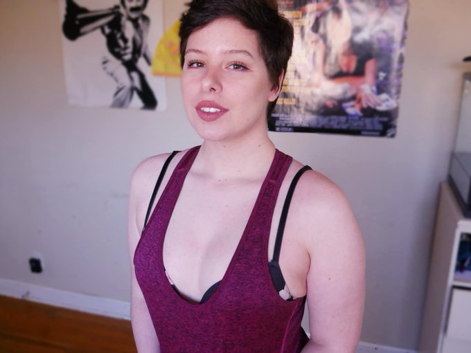 Uploading new content all week on Onlyfans! 🥰 Check out my FREE content here: https://t.co/Cwbxsj3ANP Check<a href="/tag/humpday"class="tags"><span>#humpday</span></a>