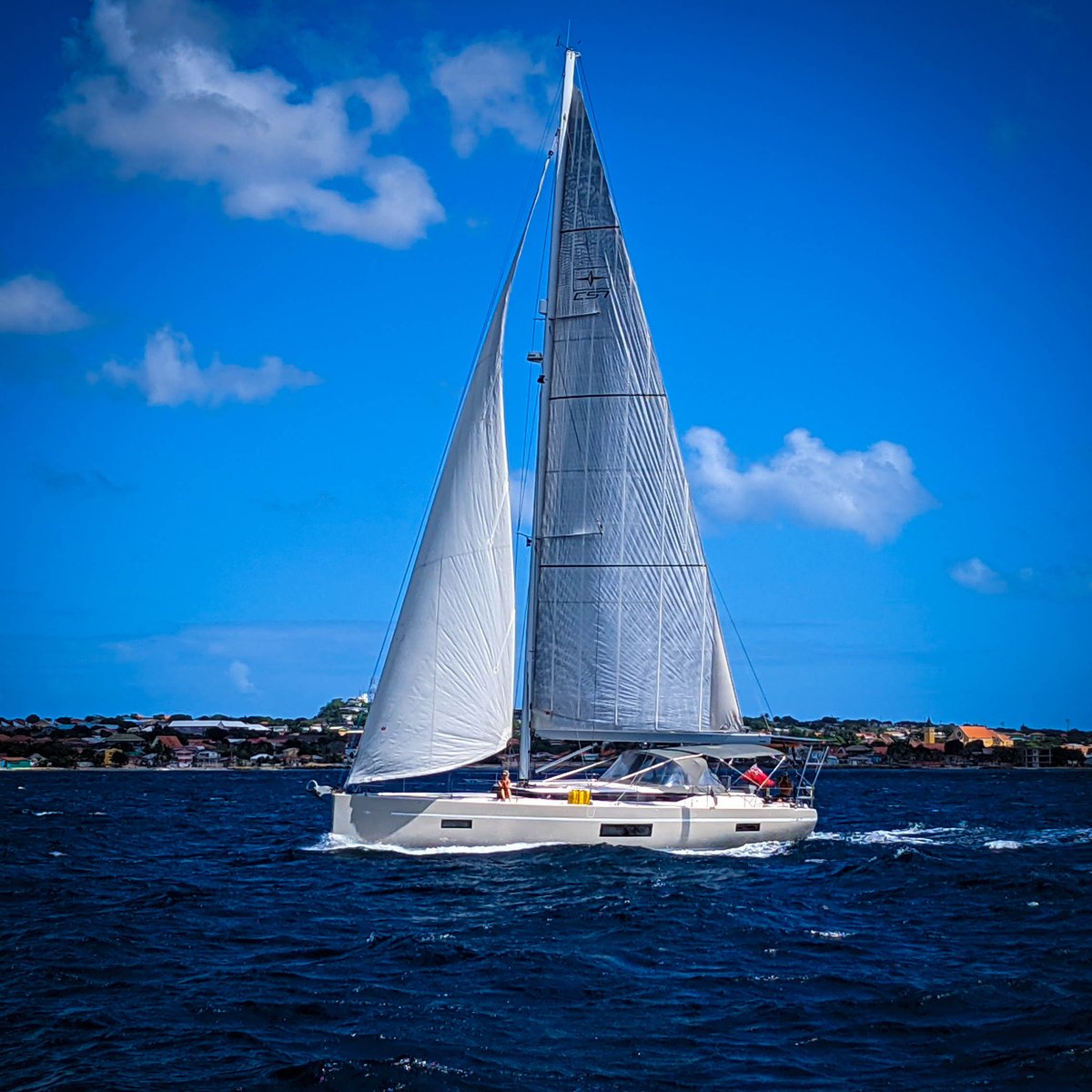 SailingAequus's tweet photo. Sailing along the coastline of Curacao. During these crazy times we really appreciate how lucky we are!

#sailing #bavaria #C57 #cruising  #bluesky #traveltheworld #sails #freedom #sailaway https://t.co/YGrAdkrhR7
