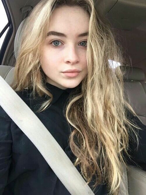 αne on "sabrina carpenter without makeup need to be more appreciated. / Twitter