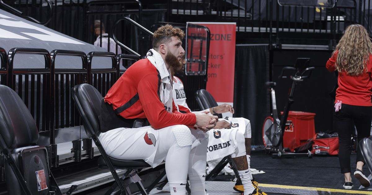 Blazers’ Injury Woes Listed Among Early-Season Disappointments: Photo by Rocky Widner/NBAE via Getty Images The Trail Blazers’ start to the season has been stunted by high-profile injuries to CJ McCollum and Jusuf Nurkic. The Trail Blazers’… https://t.co/zyW4ilQ2bZ #RipCity https://t.co/YIeTWTTzEl