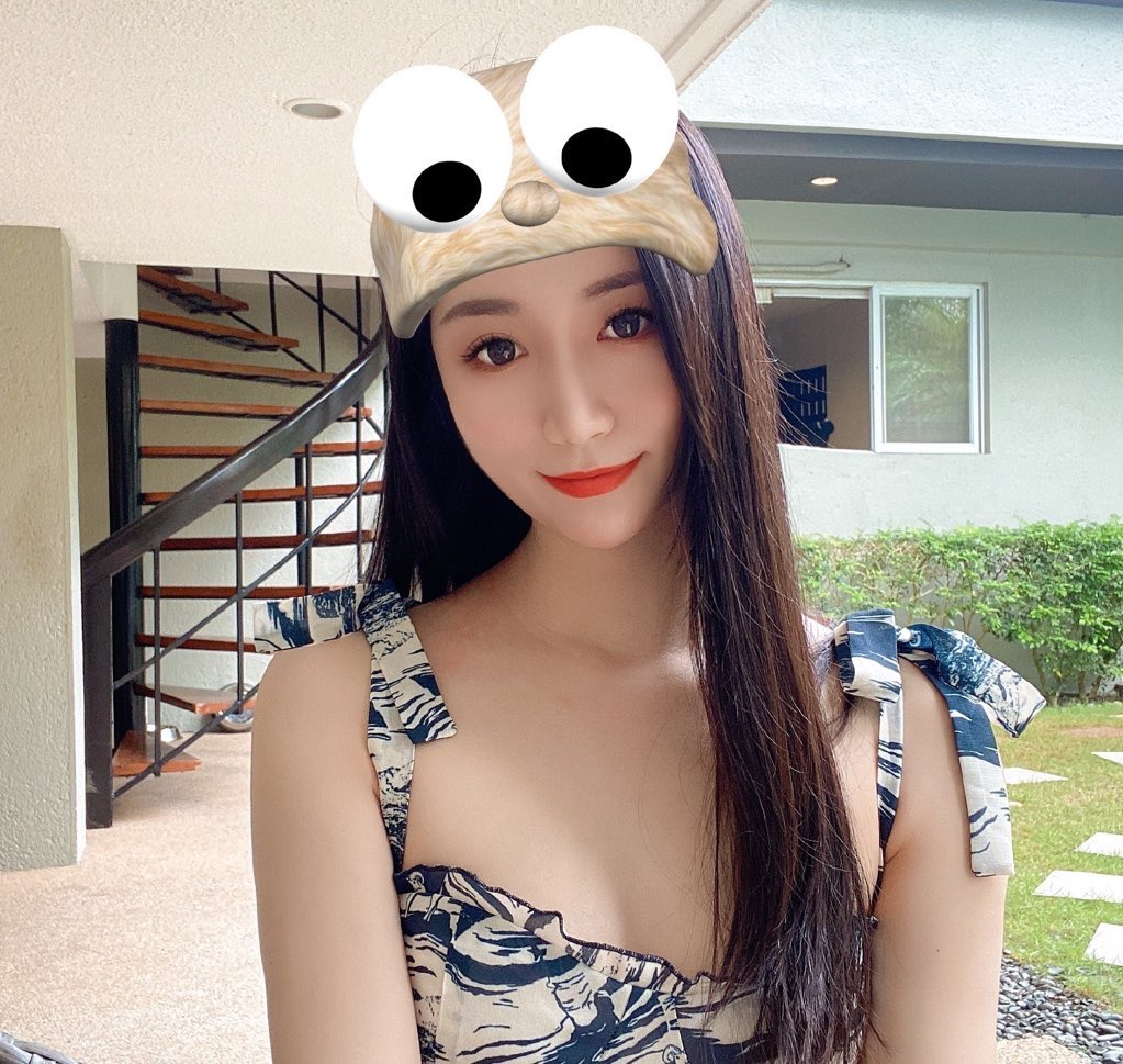 xi08026656's tweet photo. 赚钱来收银行卡 四件套
#骚母狗 #女学生 #女m ＃鸡巴套子 #处女 #骚货 #调教 #性奴 #骚逼 #聊骚 #喷水 #高潮 #学生婊 #母狗 #贱货 #偷情  #反差婊 #贱货 #网调 #羞辱 #辱骂 #淫荡 #骚婊子 #淫娃 #肉便器 #骚浪贱 #反差 #投稿 #威胁  #胁迫 https://t.co/rjoo5Vi25F