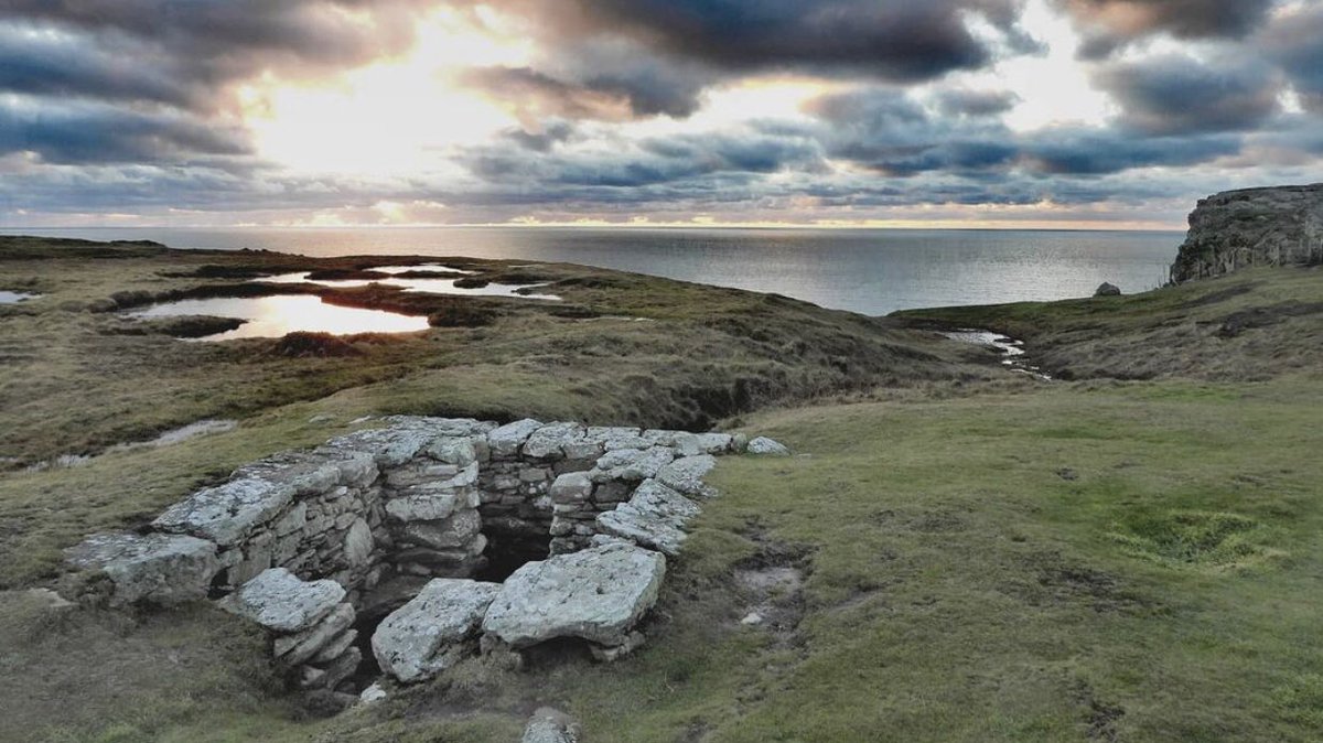 CroesoMon's tweet photo. Diolch am rhannu eich lluniau gyda ni!
📸 lorraine_bowbrite - Instagram
📌 Ffynnon Gwenfaen, Rhoscolyn
#CaruMôn #ArosAdref https://t.co/nfWvm7qUnZ