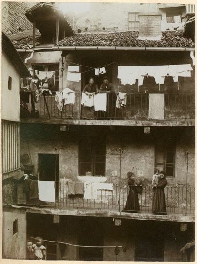 Il futuro in ogni istante preme il presente perché sia una memoria.

Louis Aragon

#Riflessioni con <a href="/CasaLettori/">Casa Lettori</a> 

#GiornataDellaMemoria 

Torino