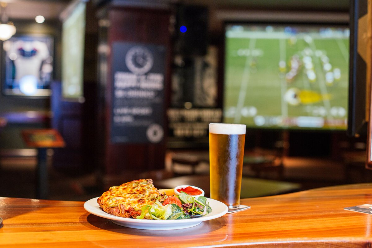 Turf Sports Bar tweet media