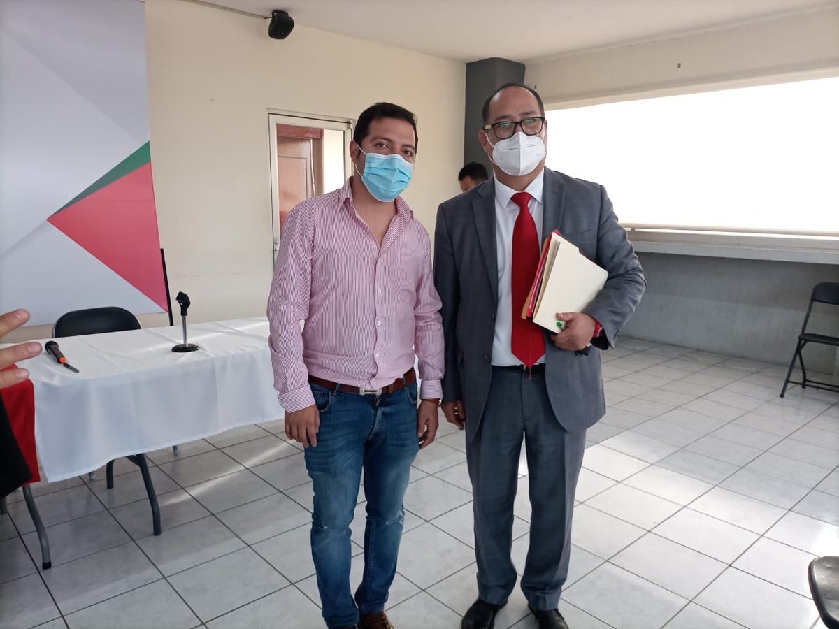 AldoArgueta's tweet photo. Creo en el trabajo arduo, la lealtad de partido y el trabajo en equipo. Creo en el proyecto generacional, la política profesional y en la grandeza de mi región.Por ello,el día de ayer hice presente mi aspiración y me registré para la candidatura a la diputación local en Zitácuaro https://t.co/2NZQwSqoTy