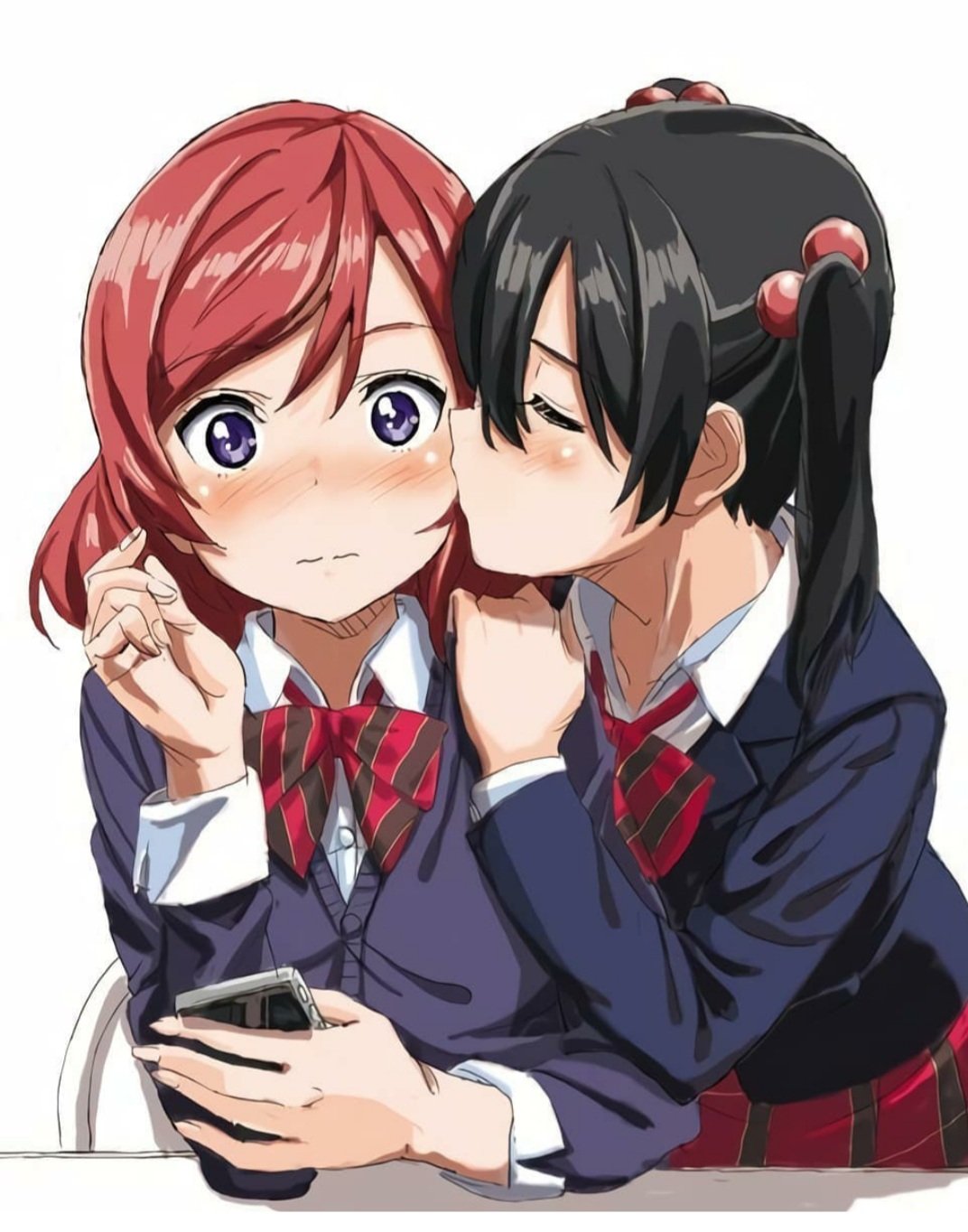 Maki Nishikino Kiss