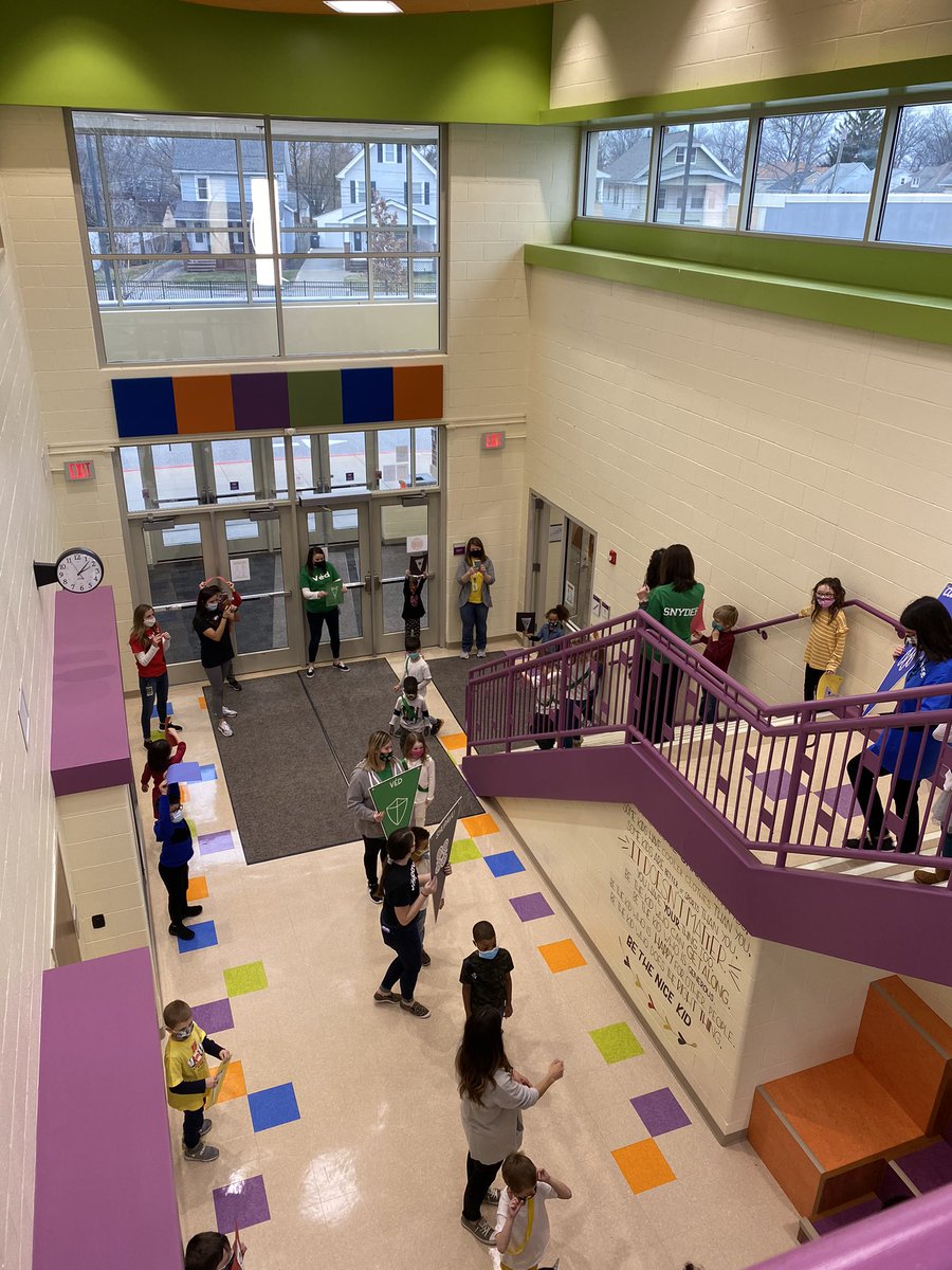 LkwdRoosevelt's tweet photo. House reveal for KDG and our kickoff, socially distanced parade! Can’t wait to do it again tomorrow with our second group! More footage and photos to come in Monday’s video announcements.... https://t.co/bJWCUuBmZZ