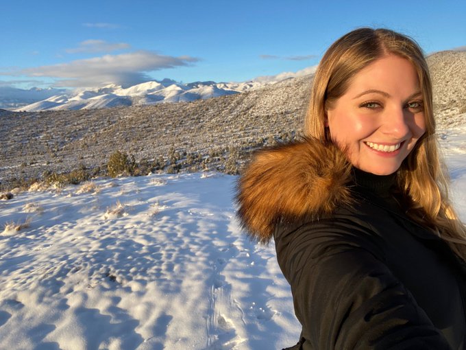 Hildi and I climbed a mountain today https://t.co/TO96xMejsr<a href="/tag/mvsales"class="tags"><span>#mvsales</span></a>