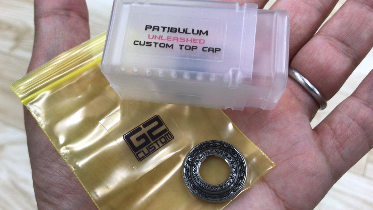BeyondVapeJapan's tweet photo. 緊急速報‼️
Patiblum Unleashedの
カスタムトップキャップが💥①つ💥販売されております🤗
探し求めていたお客様、是非ご購入ください☺️
https://t.co/vlyrlQiBwt
#Patiblum #Unleashed #G2CUSTOM #カスタムキャップ #拡散希望 https://t.co/TvwuuS3RqK