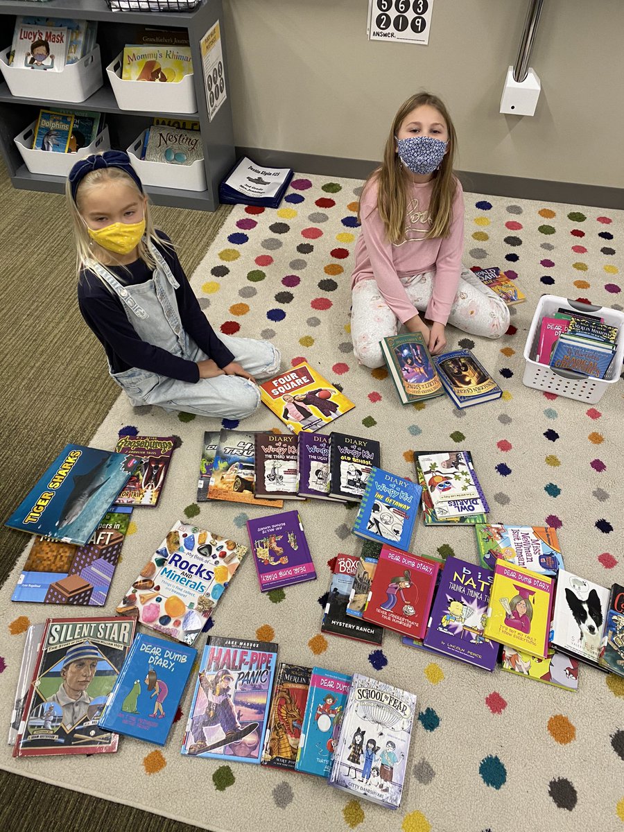 AmyDellinger16's tweet photo. A day in the life of a school librarian. 7 days, 7 pictures, no explanation. 
@KingsTownElem @SCASLNet 
 #speakupSCASL https://t.co/3eEmMXKR2R