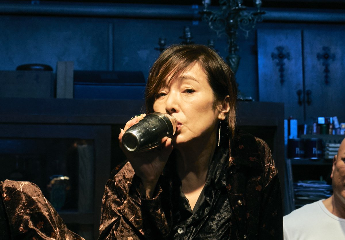 eiga_ichidomo's tweet photo. ／
㊗️第44回 #日本アカデミー賞
優秀助演女優賞 受賞！🎉
＼

元ミュージカル女優の玉淀ひかる役を演じられた #桃井かおり さんが、優秀助演女優賞を受賞しました❗️
おめでとうございます✨
#一度も撃ってません

https://t.co/ShZIpDj7U3 https://t.co/kfEP6ypBi6