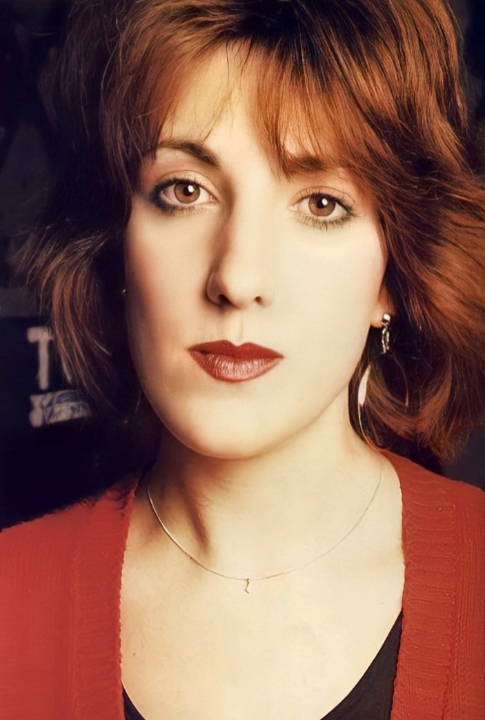 JDNOPICS's tweet photo. A very happy, healthy 60th birthday to New Order's Queen of the keyboards, Gillian Morris. https://t.co/VARB9Yrn6G