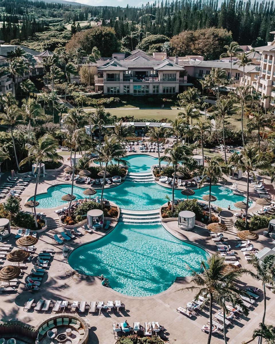 It's National Plan for Vacation Day and <a href="/MarriottIntl/">Marriott International</a> is inspiring travelers to press play on travel when the time is right with beautiful destinations, flexible travel policies &amp; resources to make planning part of the excitement.   

news.marriott.com/news/2021/01/2…

Photo: @ritzcarlton