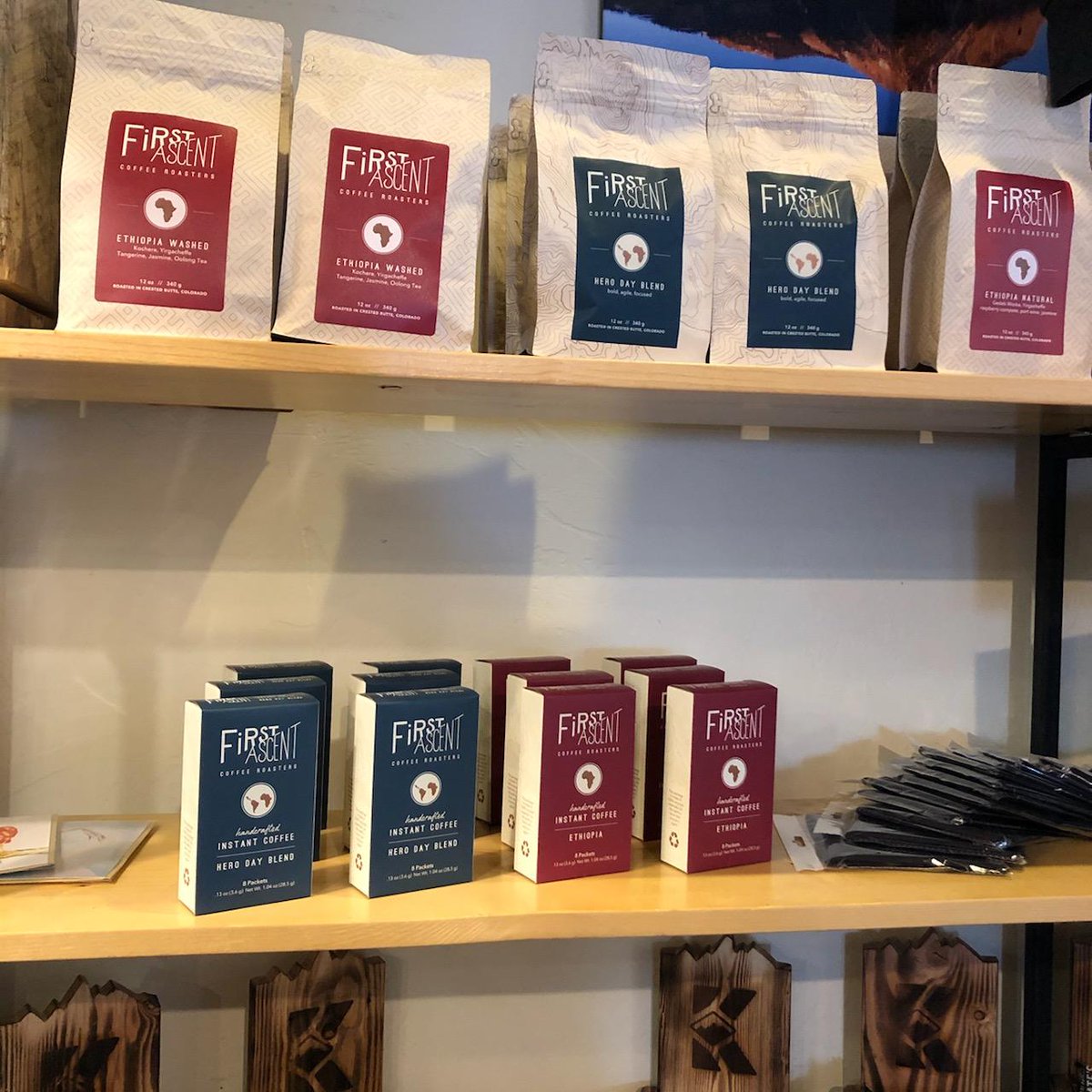 FirstAscentCB's tweet image. Stick packs of instant are stocked at Coffee Lab! Take a break from slaying pow @skicrestedbutte , enjoy an espresso and pick up some instant for tomorrow.  First chair will be yours, baby!
#crestedbutte #crestedbuttemountainresort #cbmr  #legitinstant #specialtyinstantcoffee