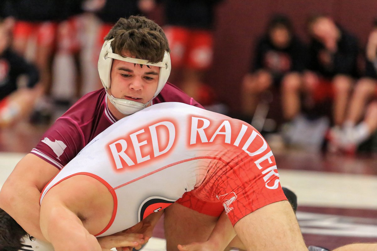 amm703's tweet photo. @SJCIAthletics Wrestling vs SF 1/26/2019 #PandemicThrowback https://t.co/O5PpjXMSGb