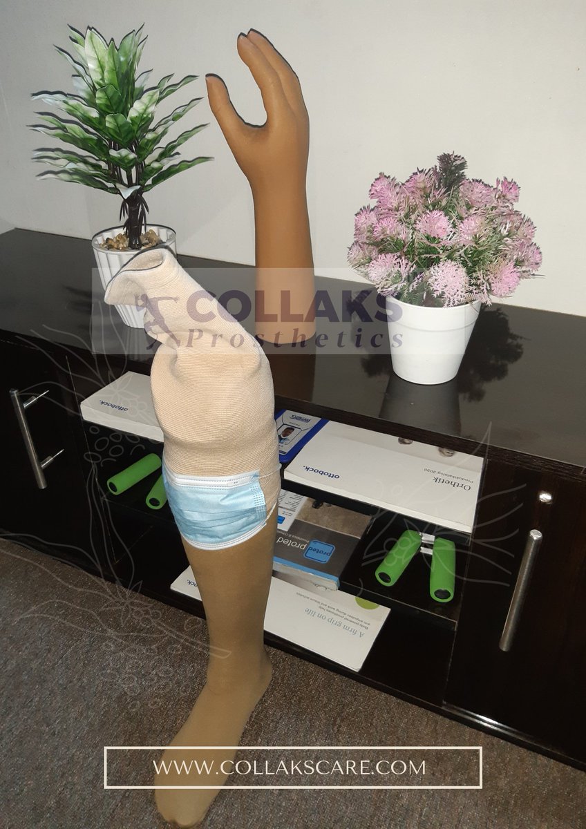 CollaksP's tweet image. Pre--covid.... your safety means we are safe too... stay safe ! ! ! use  your face mask.. @nairaland @CollaksP @aproko_doctor #COVID19 @theirede @BobTee69392708 @TooSiQ @AYCOMEDIAN @FeetofGrace_F @MobilePunch @TVCconnect @YourViewTVC @OttobockUS_CA