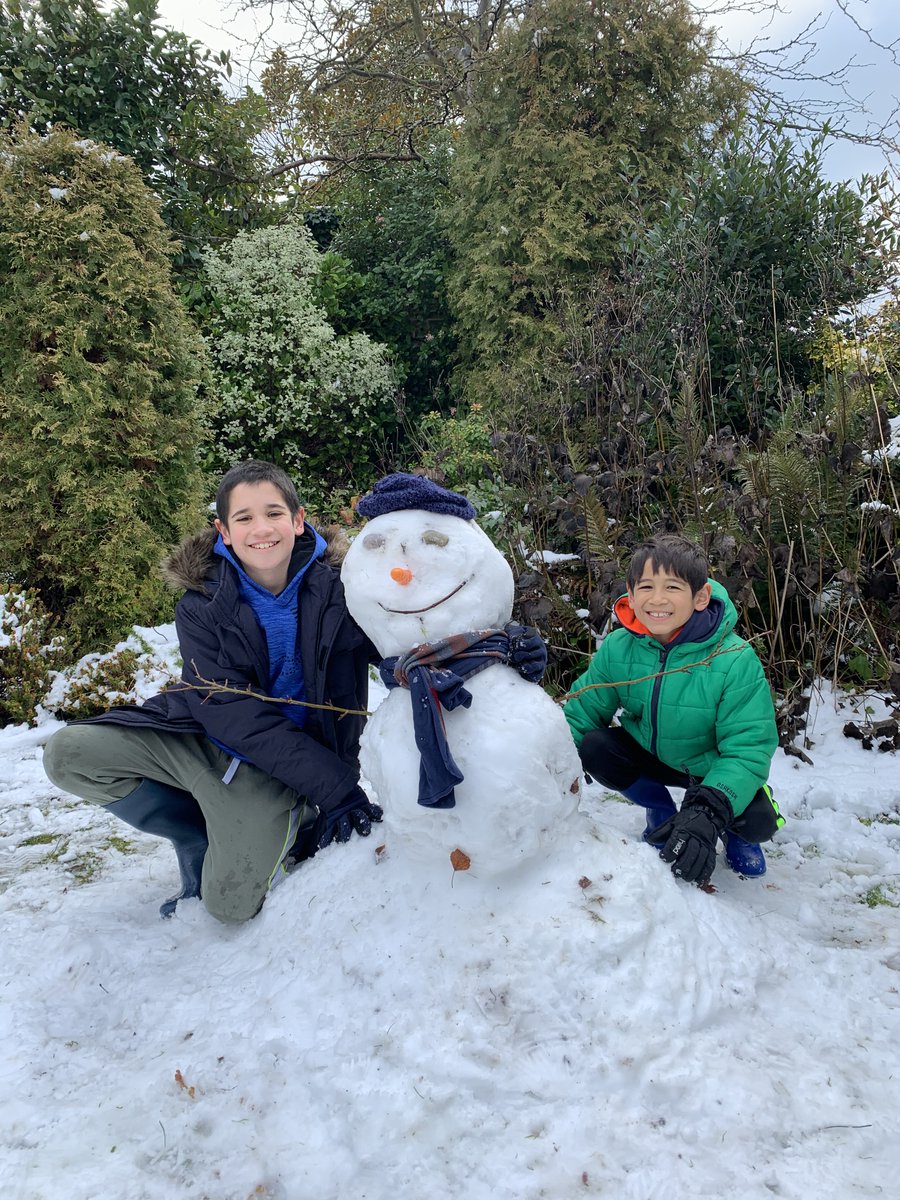 WaverleySchool's tweet photo. Some wonderful snowmen created by our pupils @WaverleySchool! #snowday #snowcreation #snowman #lockdowndistraction https://t.co/vrFZCVDWMe