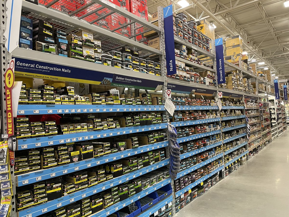 tdemaio27's tweet photo. Stony Brook. Nails and screws Power pack down for our Pro. To grab and go!!! @Fishon2921 @josephcoscia5 @Legler1363 @Monicamwelter @ASMX2233 https://t.co/SaDwcxY8vu