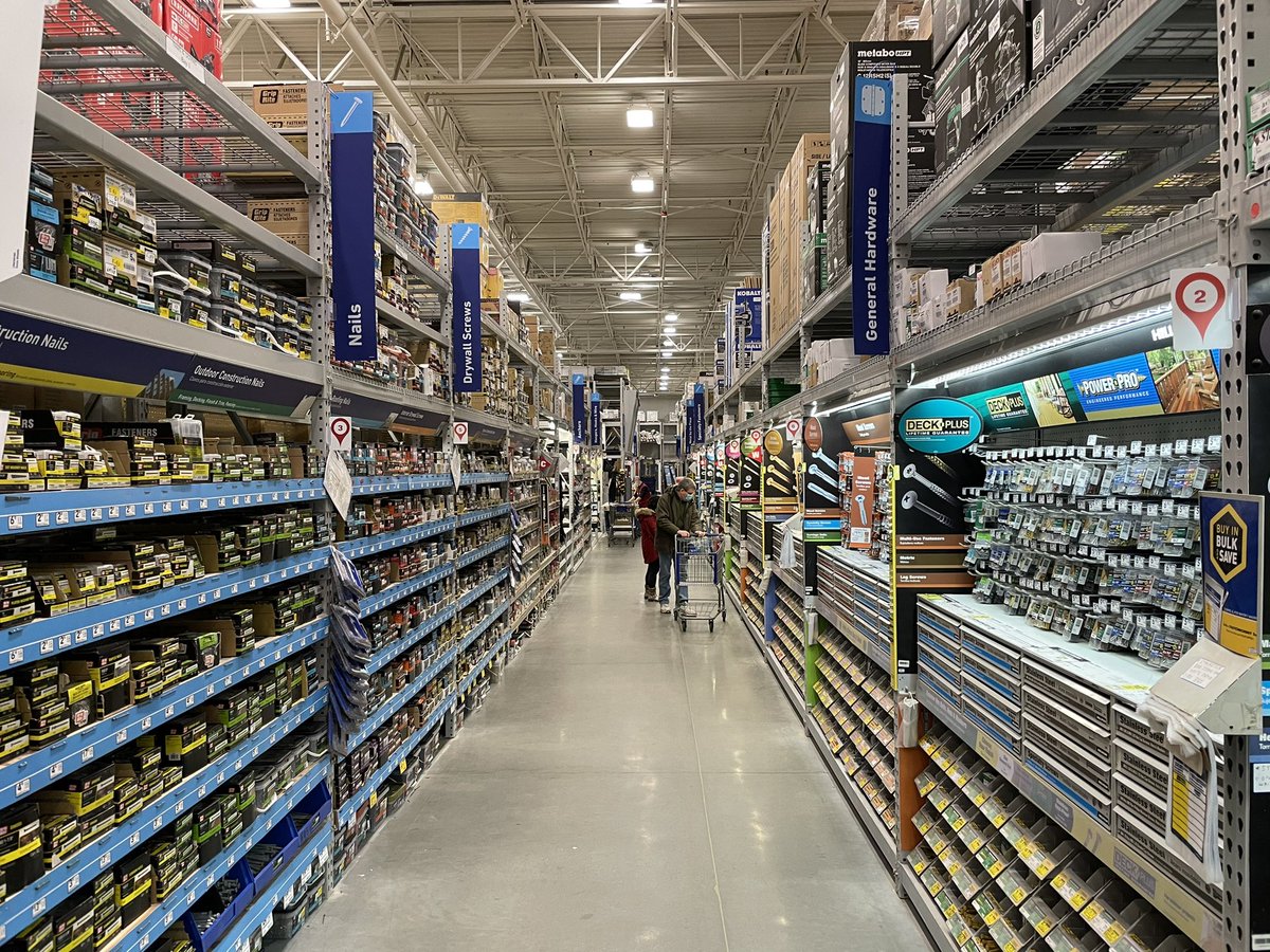 tdemaio27's tweet photo. Stony Brook. Nails and screws Power pack down for our Pro. To grab and go!!! @Fishon2921 @josephcoscia5 @Legler1363 @Monicamwelter @ASMX2233 https://t.co/SaDwcxY8vu