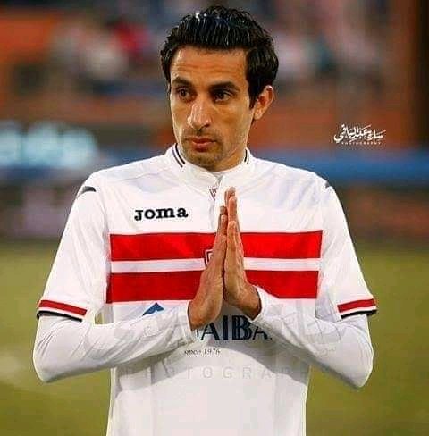 mostafa_43ban's tweet photo. ايمن حفني " نفسي اعتزل في الزمالك حتي لو هلعب بدون مقابل مادي " 

بيتك يا حاوي ❤

#رجعوا_ايمن_حفني_الزمالك https://t.co/KjWdi1cpZo