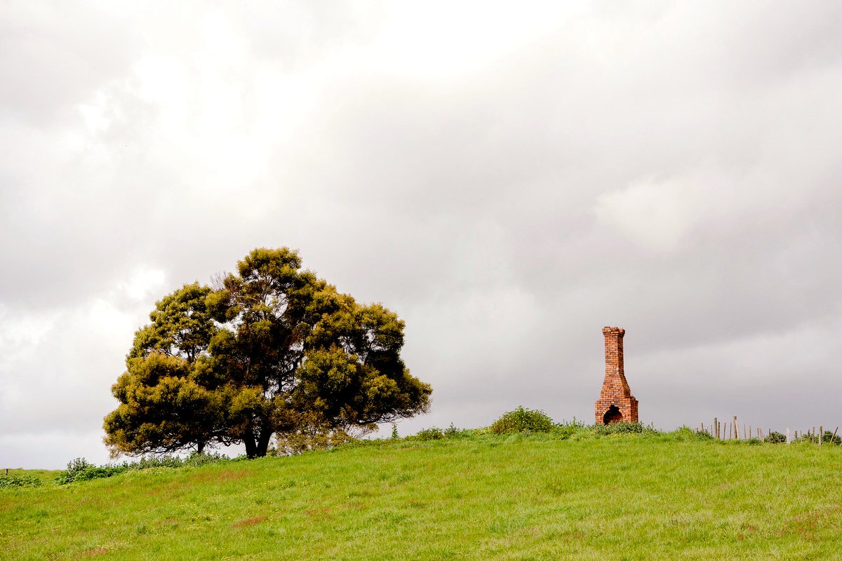 26. The Irish word MÚCHÁN can be used to refer to the ruins of a chimney stack, marking what was once the site of a house.