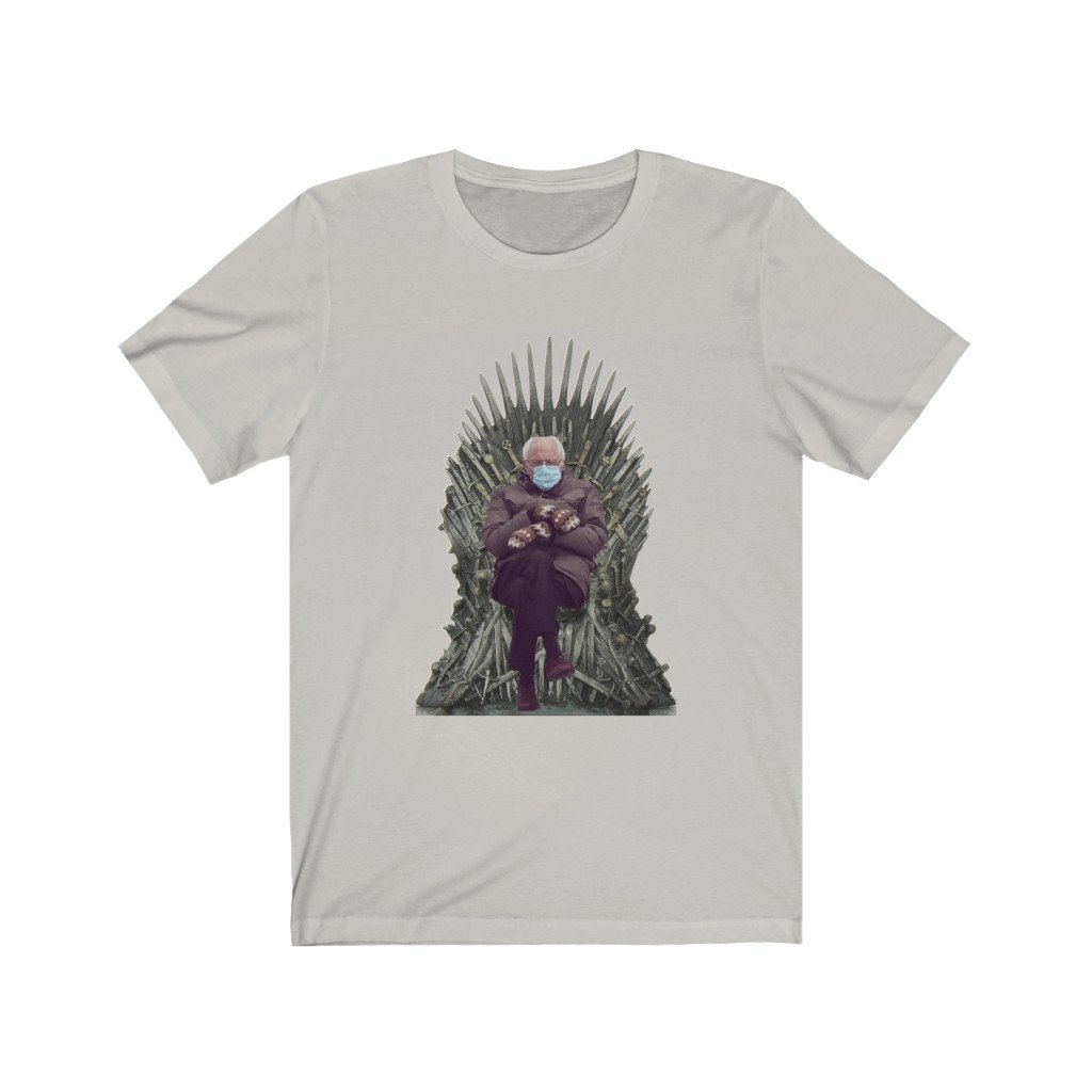 FanaramaS's tweet photo. Winter is coming. That's why you need this shirt. That and because of it' sweet, sweet style.

https://t.co/VDSnbLCzzd

#BernieMeme #BernieSandersMittens #GameofThrones https://t.co/5aEpeKZR7o