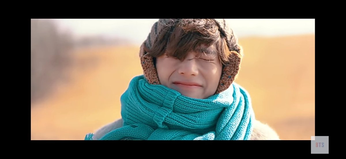 7member_forever's tweet photo. احلى ابتسامات ممكن تشوفوها 💜🥺
#winterpackage2021 https://t.co/W3yBo0l1UE