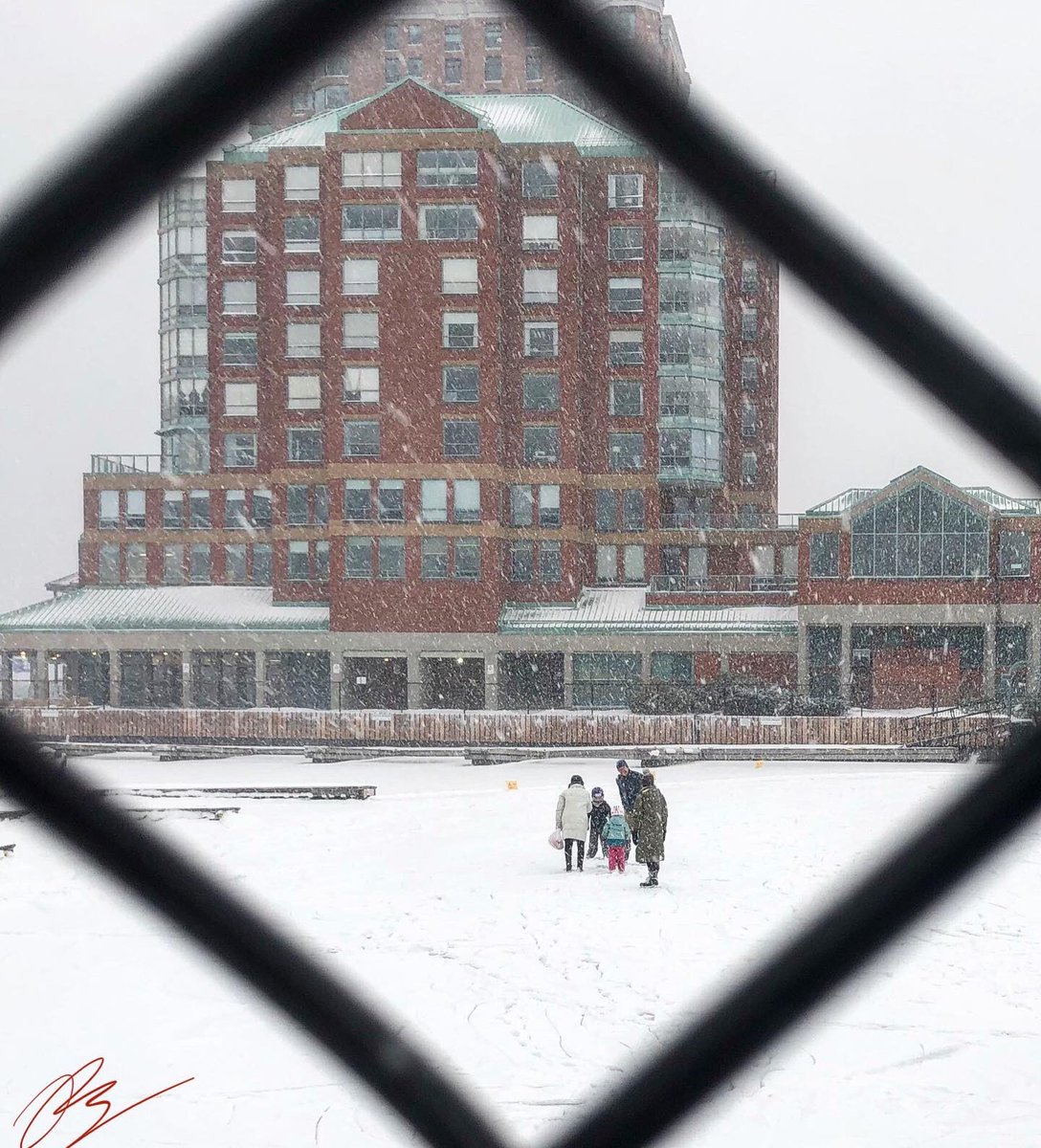 RipNTearRon's tweet photo. After decades, #skating returns to #Brockville’s Tunnel Bay. https://t.co/tkY3ZRskBX