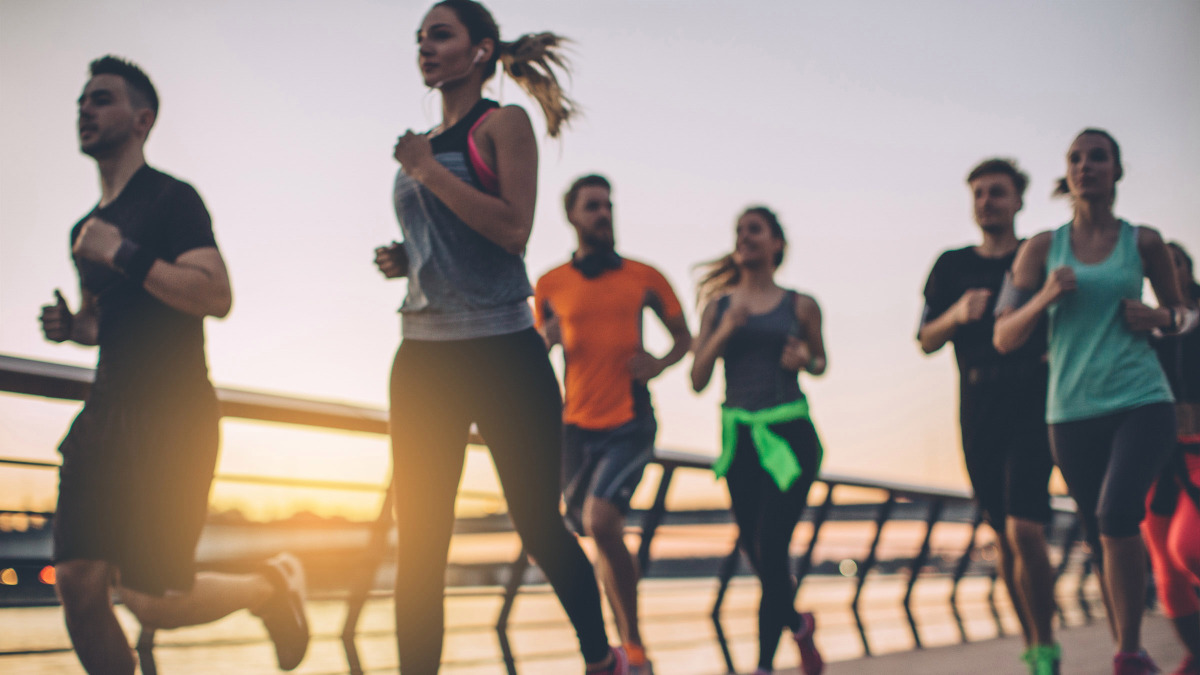 After a tough and sometimes lonely year of staying home, connection is more important than ever. 💞 Running and walking groups are a great way to keep moving AND stay connected with others. What's your favorite way to maintain or spark new relationships? bit.ly/3omJsBB