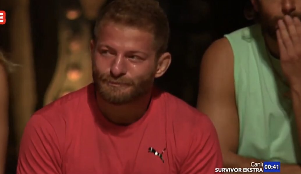 caranimo's tweet photo. Timsahın gözyaşı değil bizzat kendisi #survivortürkiye #survivorekstra #Survivor2021 https://t.co/QPDJjiQRAA