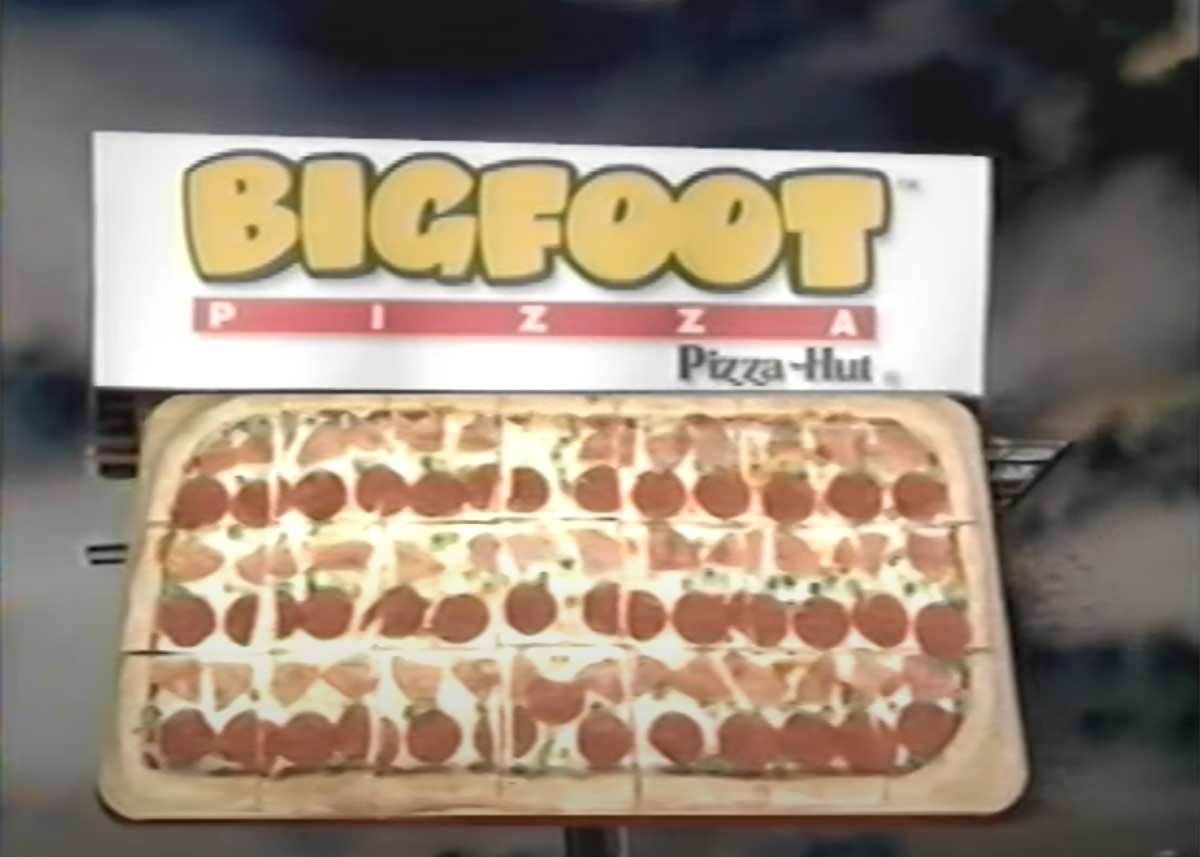 Pizza Hut Bigfoot Pizza Carryout Bag 1993