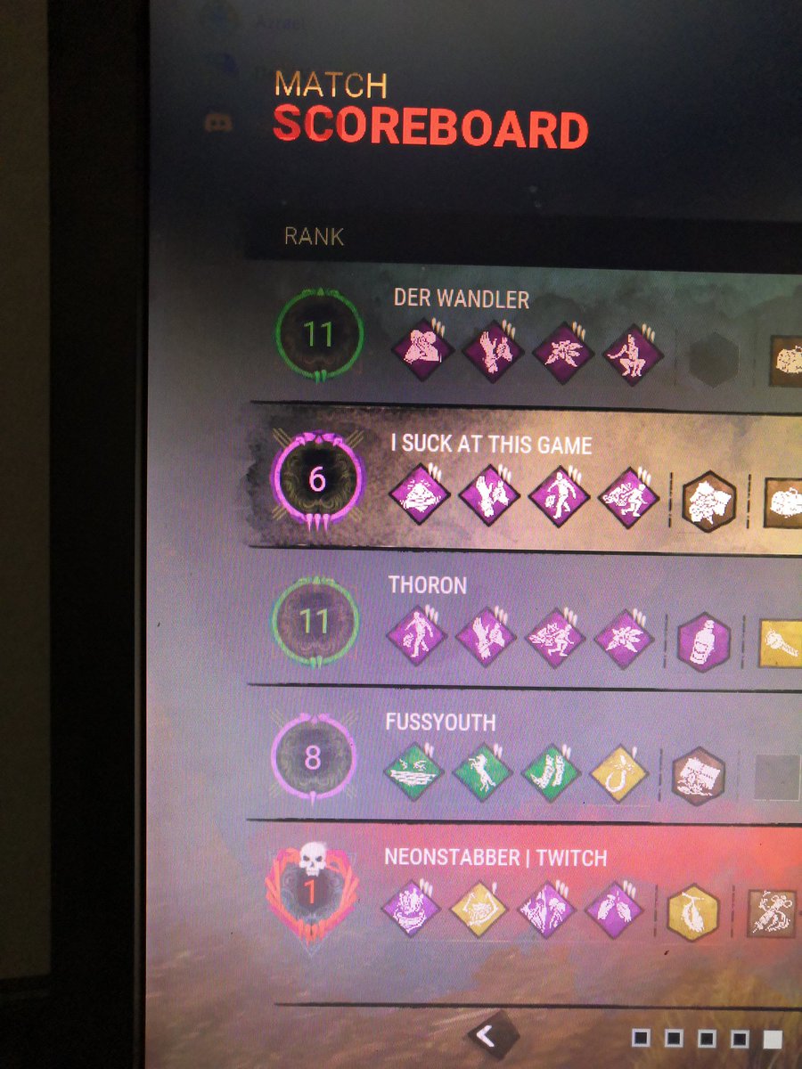 AzraeL077's tweet photo. @DeadByBHVR Look at those ranks. Why is almost every match like this rn? https://t.co/eZfkFaZylt