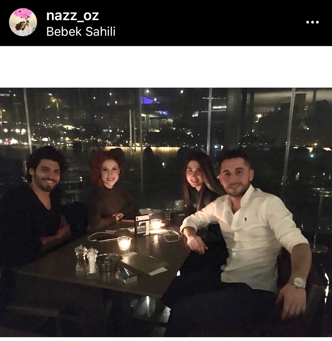 Muito pelo contrário ô desavisadaEle NUNCA escondeu seus relacionamentos desde que as parceiras não tivessem “problemas” em aparecer  #CanYaman