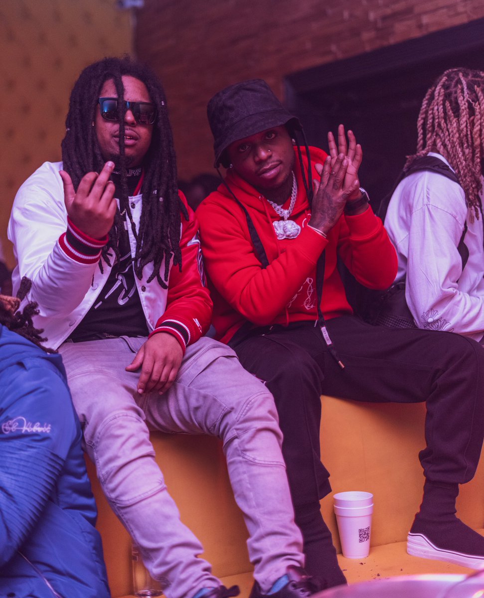 Flea954's tweet photo. Aye I finally saw @Jacquees do the Hand Rub
#FleazFilm #QueMix #FYB https://t.co/QcC9HGBu6B
