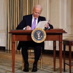 justicesquadmn's tweet photo. We are thrilled with the Executive Orders signed by President Biden today that will further racial equity.  One of these Orders prohibits the Department of Justice from renewing contracts with private prisons; effectively abolishing (private) prisons. It’s a first step! https://t.co/kWblGERT0h