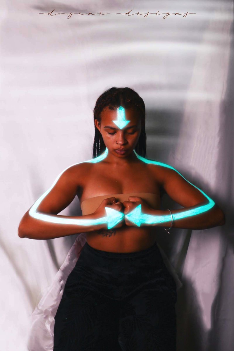 DjeneDesigns's tweet photo. ‘Avatar, but make it Black’ | 2021 Collection 

#avatar #anime #cosplay #BlackArtist https://t.co/FtRwzaJ0uN